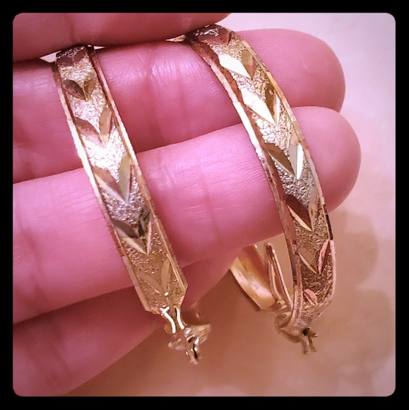 Jewelry - 14k Gold Filled Hoop Earrings